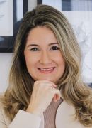 Karyne Magalh�es